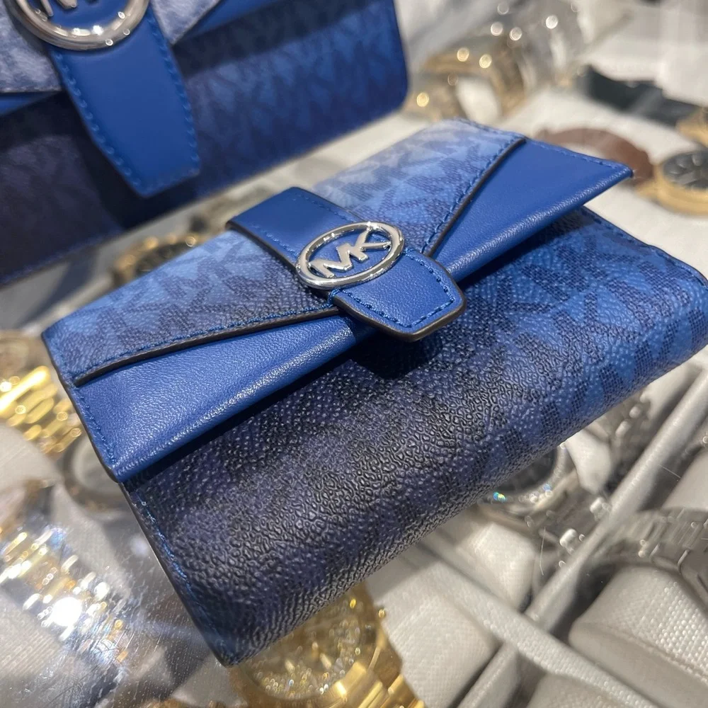 MICHAEL KORS Greenwich Medium Ombré Signature Logo Tri-Fold Wallet Galaxy Blue